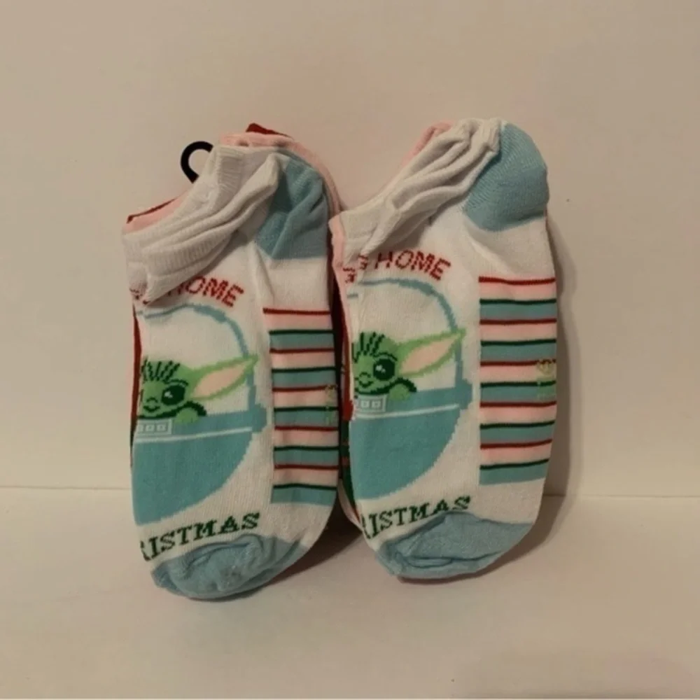 NWT. STAR WARS Women’s Holiday Socks